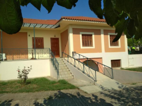 Εξοχικό σπίτι κοντά στη Θάλασσα (Maria's House)